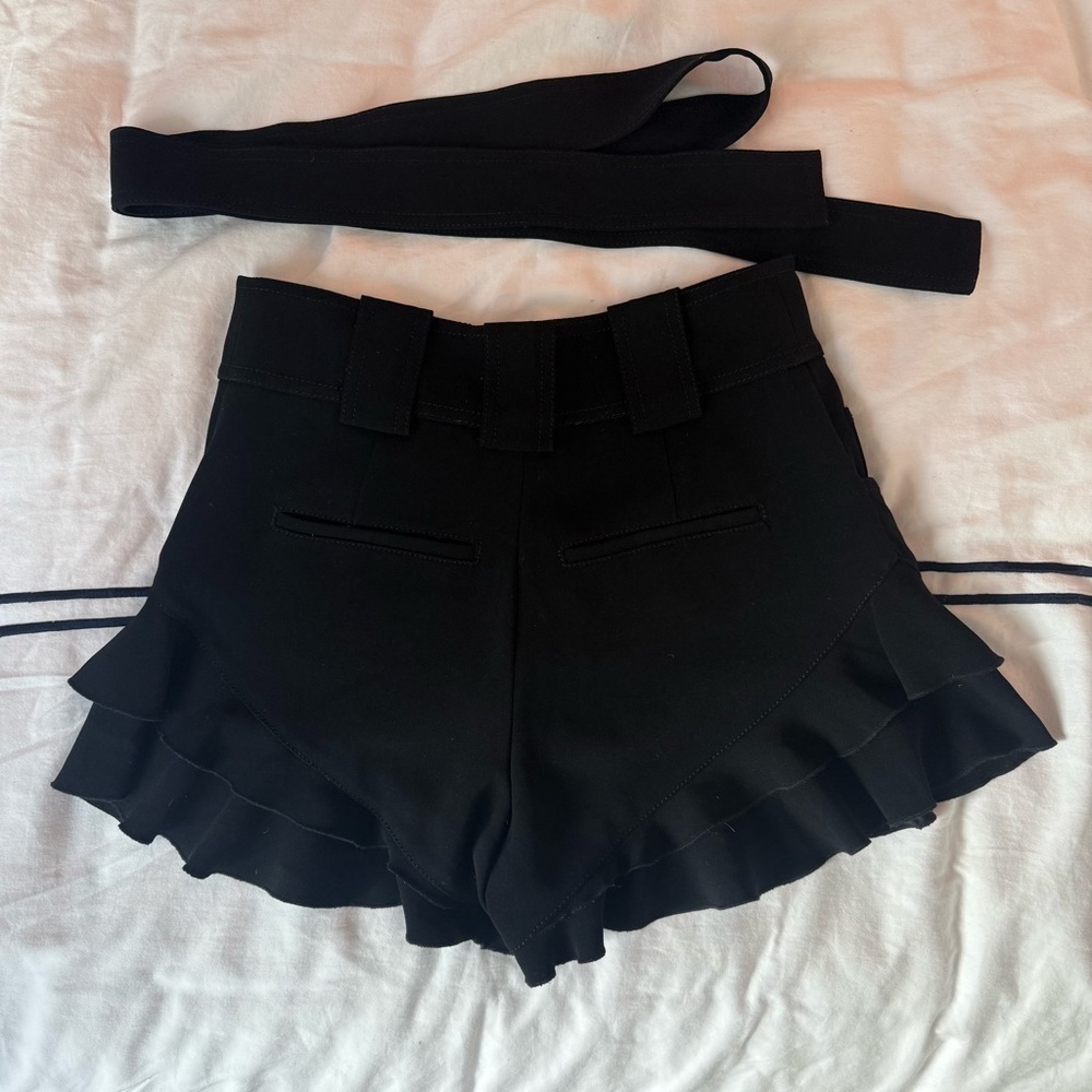 Derek Lam 10 Crosby - Black Ruffled Belted Shorts - Picture 4 of 4